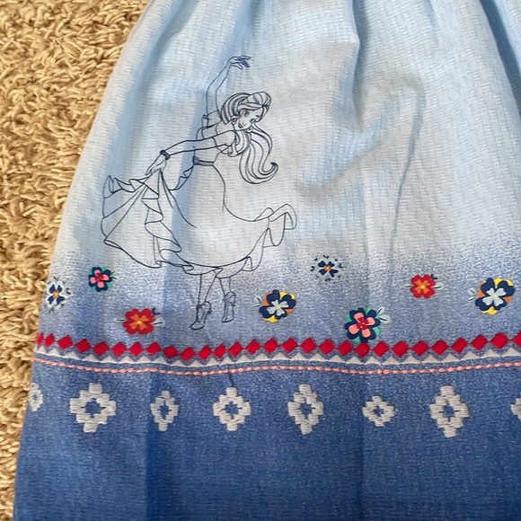 NWT Disney - beautiful long sleeve Elana dress - Picture 3 of 6